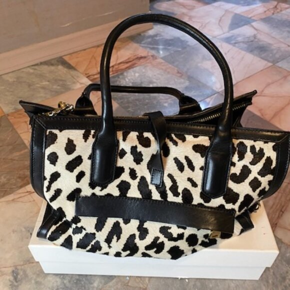 Cavalcanti Leopard Print Genuine Leather Italian Handbag – Black Accents - Picture 4 of 4